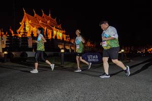 BIB: 1005
                            <button type="button" onclick="openModal(22290828)" class="btn btn-primary btn-sm float-right btn-popup" data-toggle="modal" data-target=".modal-high-quality">
                        <i class="fas fa-shopping-cart"></i> Add to Cart
                    </button>
                                            <button type="button" onclick="isThisMe(22290828, true)" class="btn btn-success btn-sm float-right btn-popup btn-isme hidden" data-toggle="tooltip" data-placement="bottom" title="นี่คือรูปของคุณใช่ไหม คลิกที่นี่เพื่อเอาเข้าอัลบั้ม">
                        <i class="fas fa-plus"></i> Add to album
                    </button>
                    <button type="button" onclick="isThisMe(22290828, false)" class="btn btn-warning btn-sm float-right btn-popup btn-isnotme hidden">
                        <i class="fas fa-ban"></i> Remove from album
                    </button>